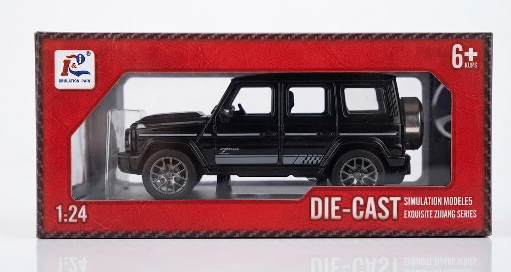 A 1:24 scale die-cast model of a black Mercedes-Benz G-Class SUV, presented inside its red and black retail packaging box by Relaxation Park.